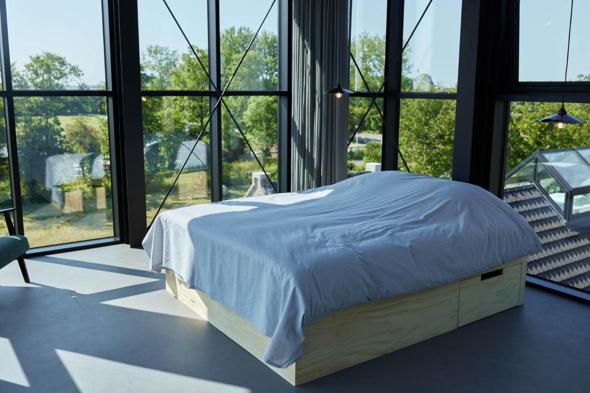 Suvelfabryk Aparthotel Lioessens Exteriör bild