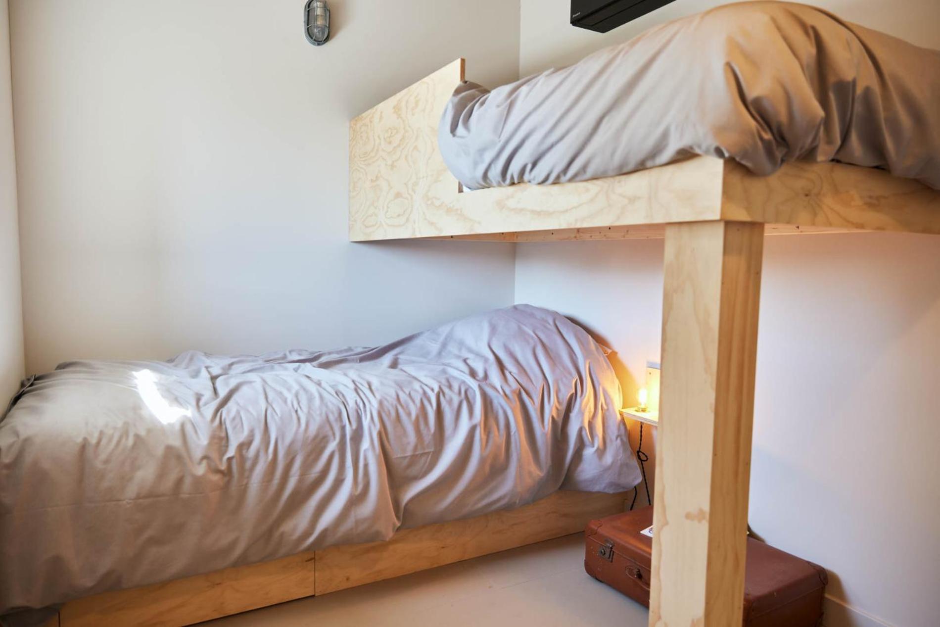 Suvelfabryk Aparthotel Lioessens Exteriör bild